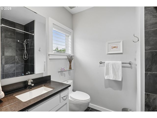 747 Nw 11TH Ave, Portland, OR 97209