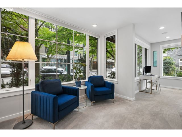747 Nw 11TH Ave, Portland, OR 97209