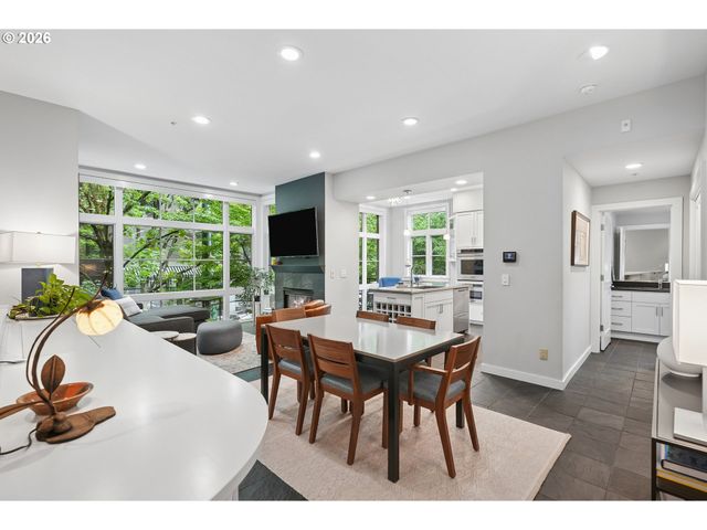 747 Nw 11TH Ave, Portland, OR 97209