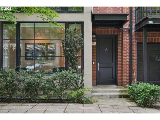 747 Nw 11TH Ave, Portland, OR 97209