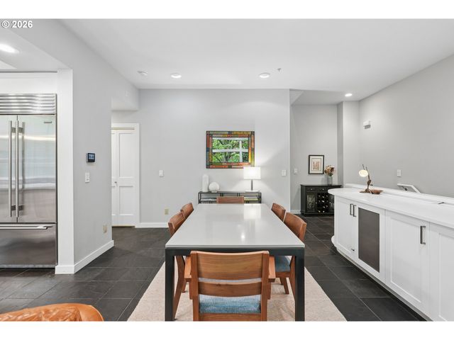 747 Nw 11TH Ave, Portland, OR 97209