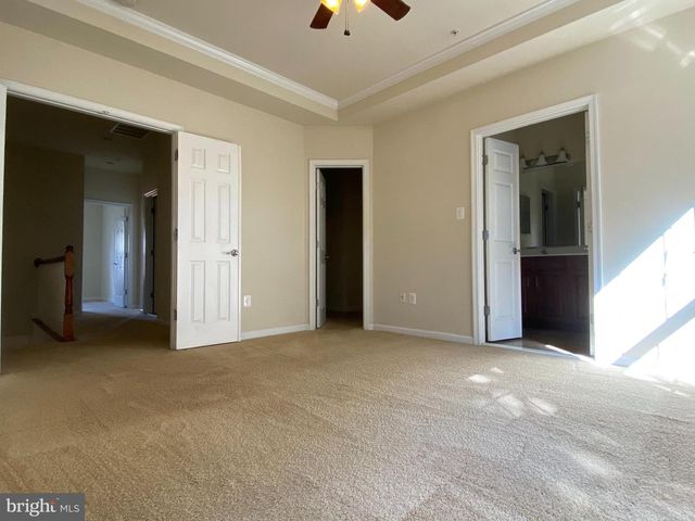 11648 LEESBOROUGH CIR, Silver Spring, MD 20902