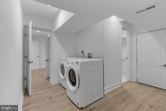 3284 ANNANDALE RD, Falls Church, VA 22042