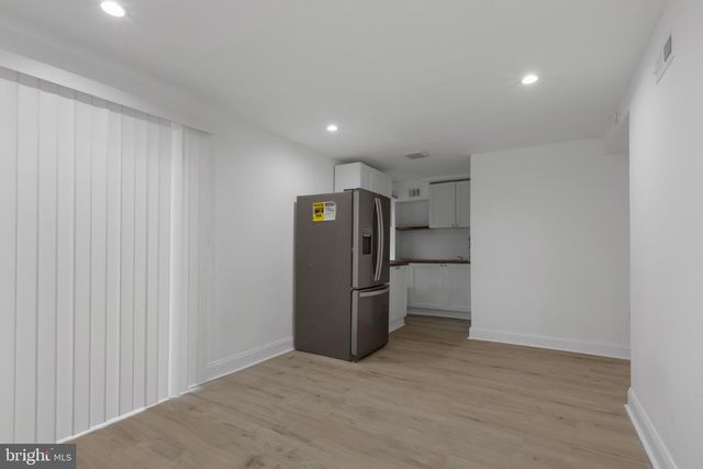 3284 ANNANDALE RD, Falls Church, VA 22042