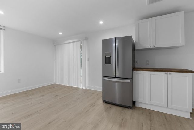 3284 ANNANDALE RD, Falls Church, VA 22042