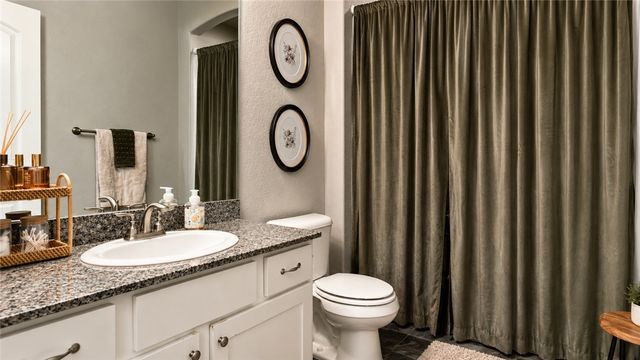 2909 E 4th Street, Rogers, AR 72758