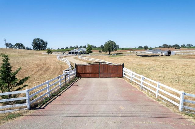 19255 Brandt Rd, Lodi, CA 95240