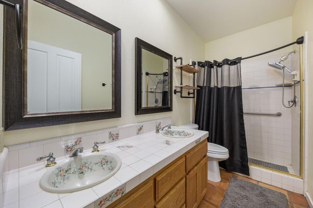 19255 Brandt Rd, Lodi, CA 95240