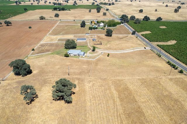 19255 Brandt Rd, Lodi, CA 95240