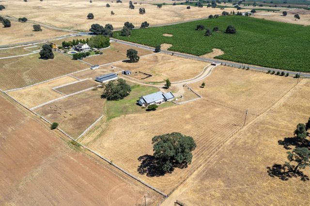 19255 Brandt Rd, Lodi, CA 95240