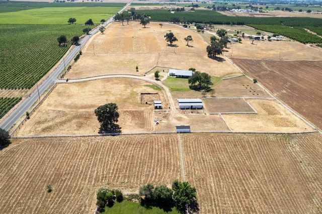 19255 Brandt Rd, Lodi, CA 95240