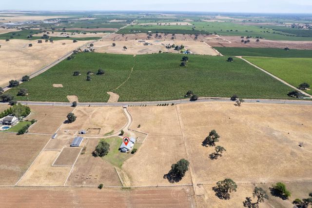 19255 Brandt Rd, Lodi, CA 95240