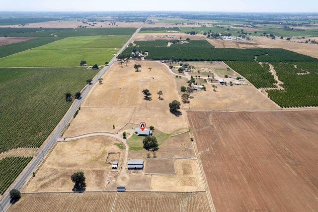 19255 Brandt Rd, Lodi, CA 95240