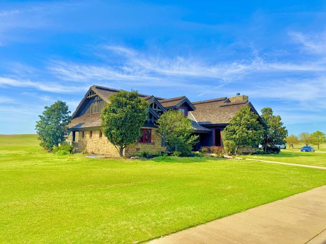 112 Lakelands Court, Gordonville, TX 76245