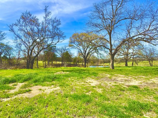 112 Lakelands Court, Gordonville, TX 76245