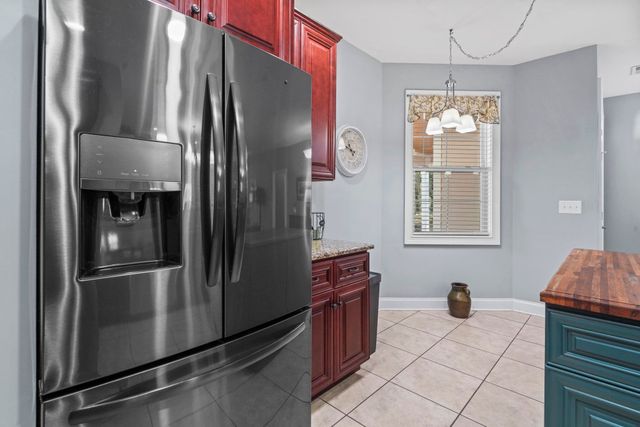 4867 Peachtree Rd, Myrtle Beach, SC 29588