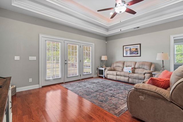 4867 Peachtree Rd, Myrtle Beach, SC 29588