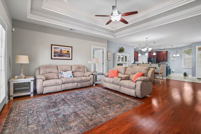 4867 Peachtree Rd, Myrtle Beach, SC 29588