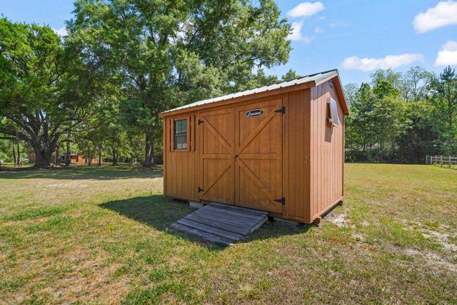 4867 Peachtree Rd, Myrtle Beach, SC 29588