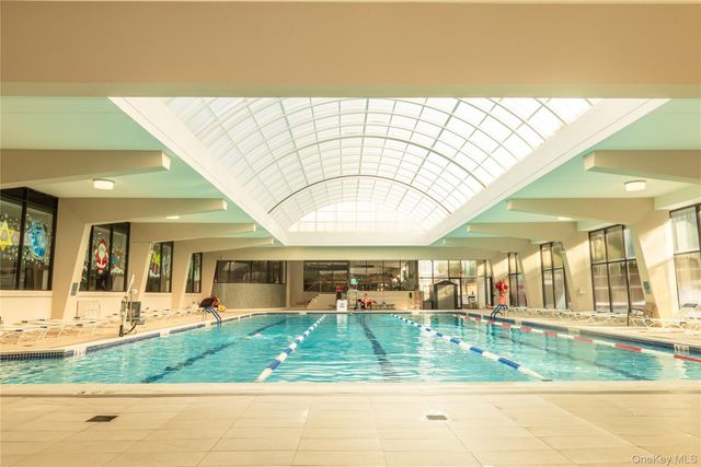 2 Bay Club Drive 2T, Bayside, NY 11360