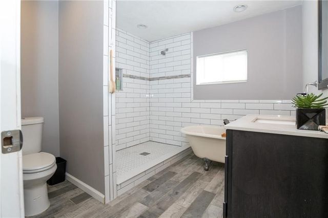 1031 Valonia St, Elliott, PA 15220