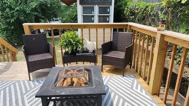 1031 Valonia St, Elliott, PA 15220