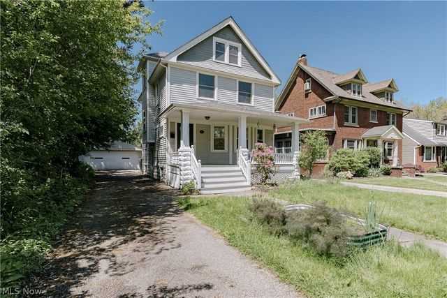 2658 Queenston Road, Cleveland Heights, OH 44118