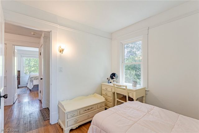 2658 Queenston Road, Cleveland Heights, OH 44118