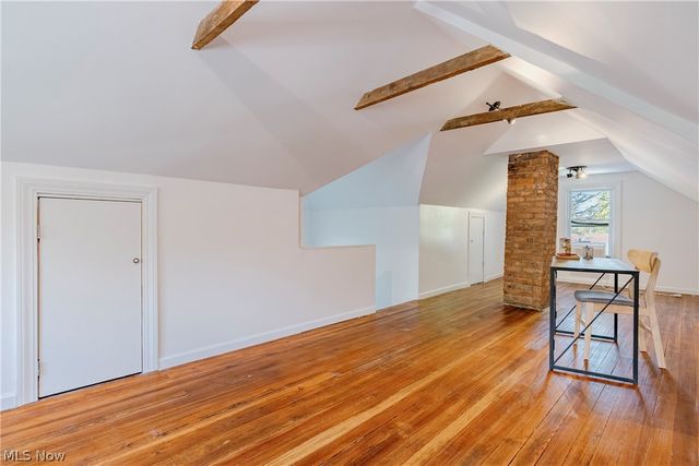 2658 Queenston Road, Cleveland Heights, OH 44118