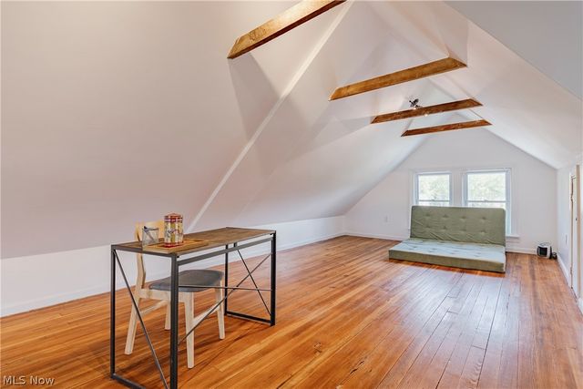 2658 Queenston Road, Cleveland Heights, OH 44118