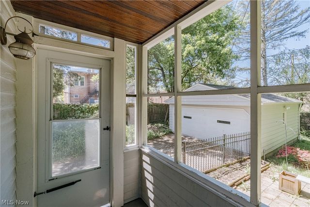 2658 Queenston Road, Cleveland Heights, OH 44118
