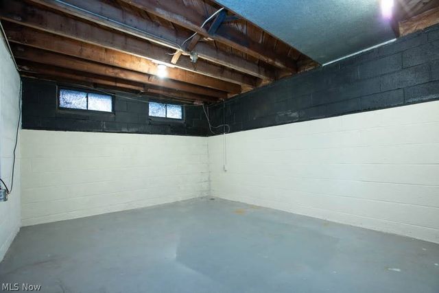 17706 Glenshire Avenue, Cleveland, OH 44135