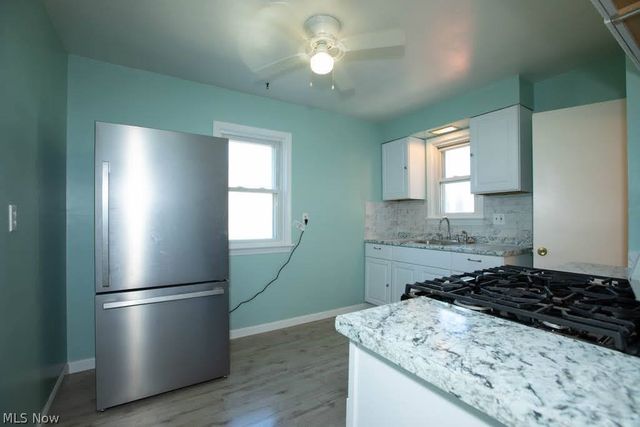 17706 Glenshire Avenue, Cleveland, OH 44135