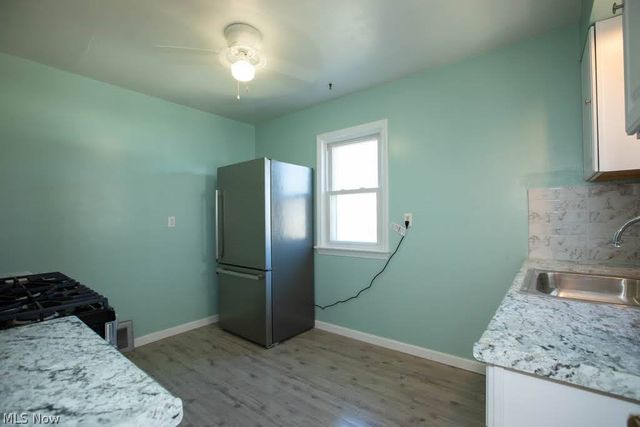 17706 Glenshire Avenue, Cleveland, OH 44135