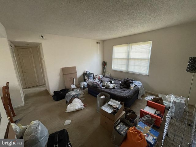 100 PARK BLVD #44D, Cherry Hill, NJ 08034