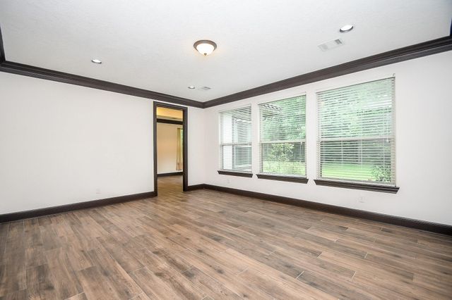 24387 Lenze Road, Spring, TX 77389