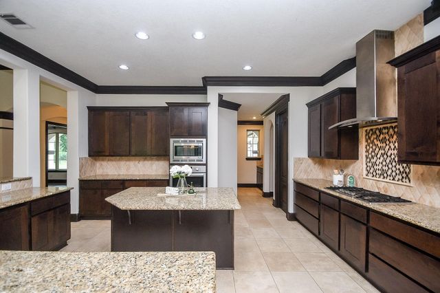 24387 Lenze Road, Spring, TX 77389