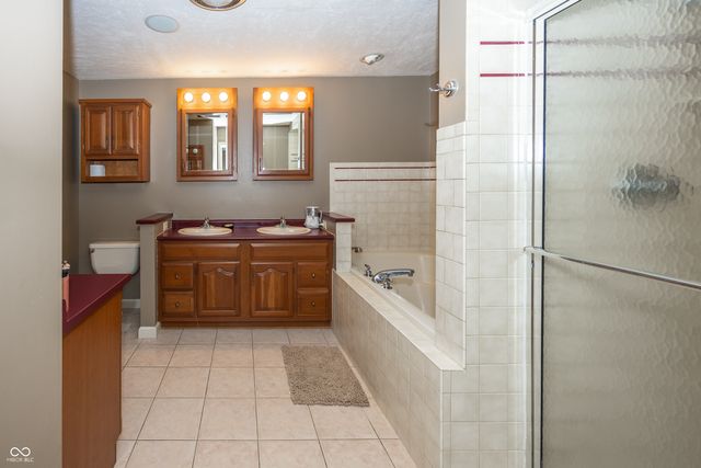 4406 Briarwood Drive, Indianapolis, IN 46250