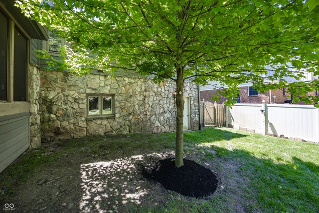 4406 Briarwood Drive, Indianapolis, IN 46250