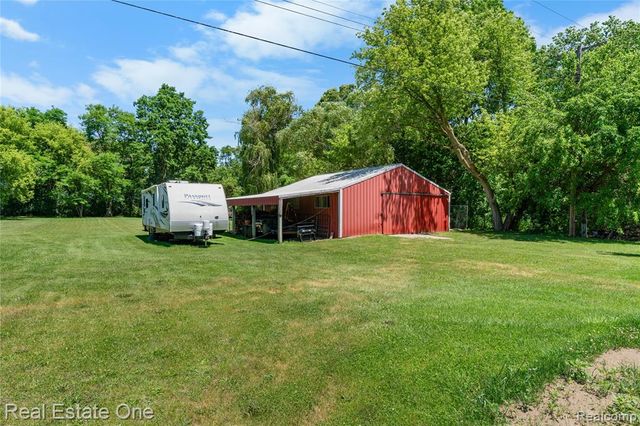 50000 Willis Road, Belleville, MI 48111
