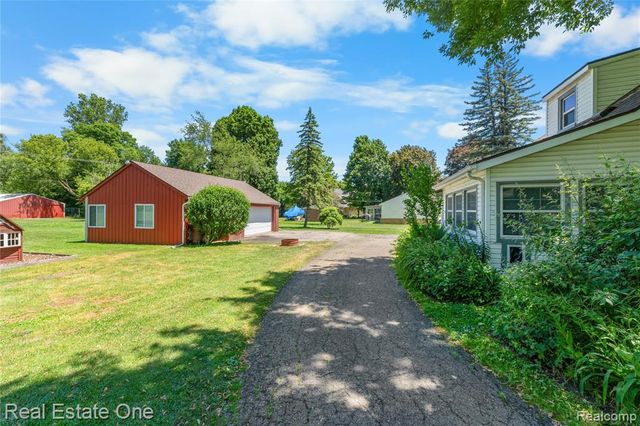 50000 Willis Road, Belleville, MI 48111