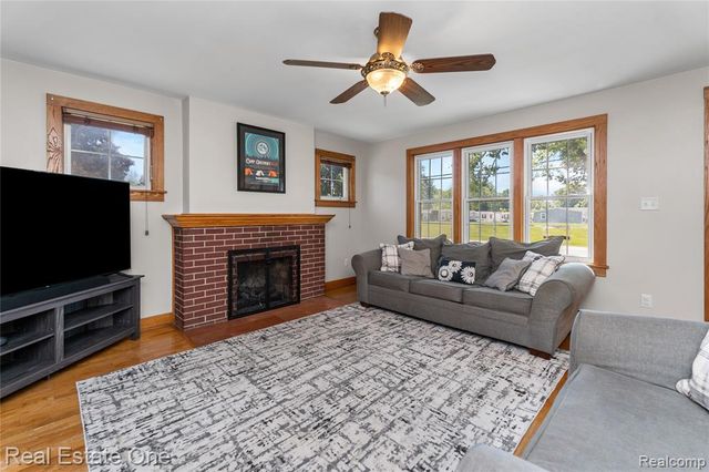 50000 Willis Road, Belleville, MI 48111