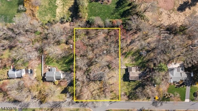 132 Goltra Dr, Bernards Twp., NJ 07920