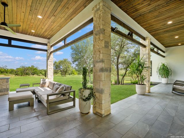3316 Rustlers Trail, San Antonio, TX 78245