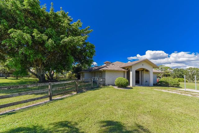 5205 SW Honey Terrace, Palm City, FL 34990