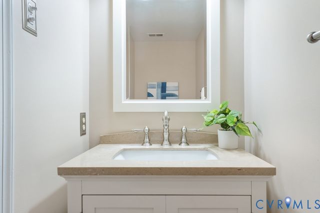 10831 Smithers Ct, Henrico, VA 23238