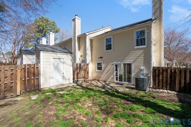 10831 Smithers Ct, Henrico, VA 23238