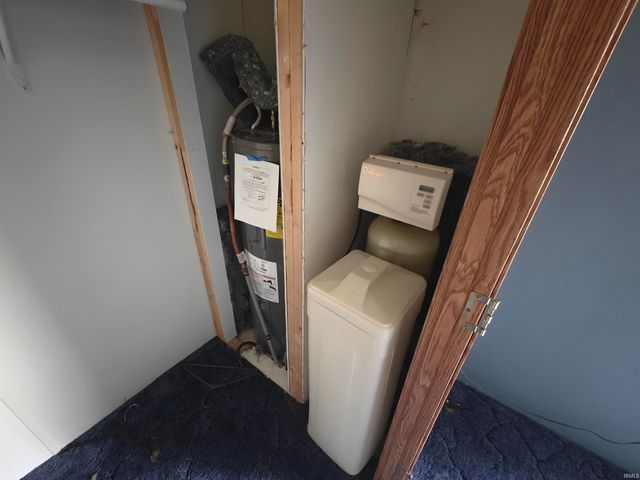 78 EMS B6 Lane, Leesburg, IN 46538