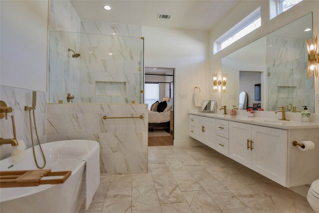 4560 Jackson Bend Court, Granbury, TX 76049