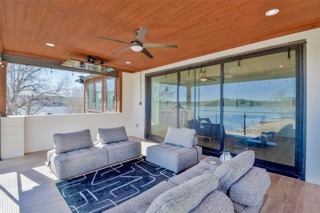 4560 Jackson Bend Court, Granbury, TX 76049